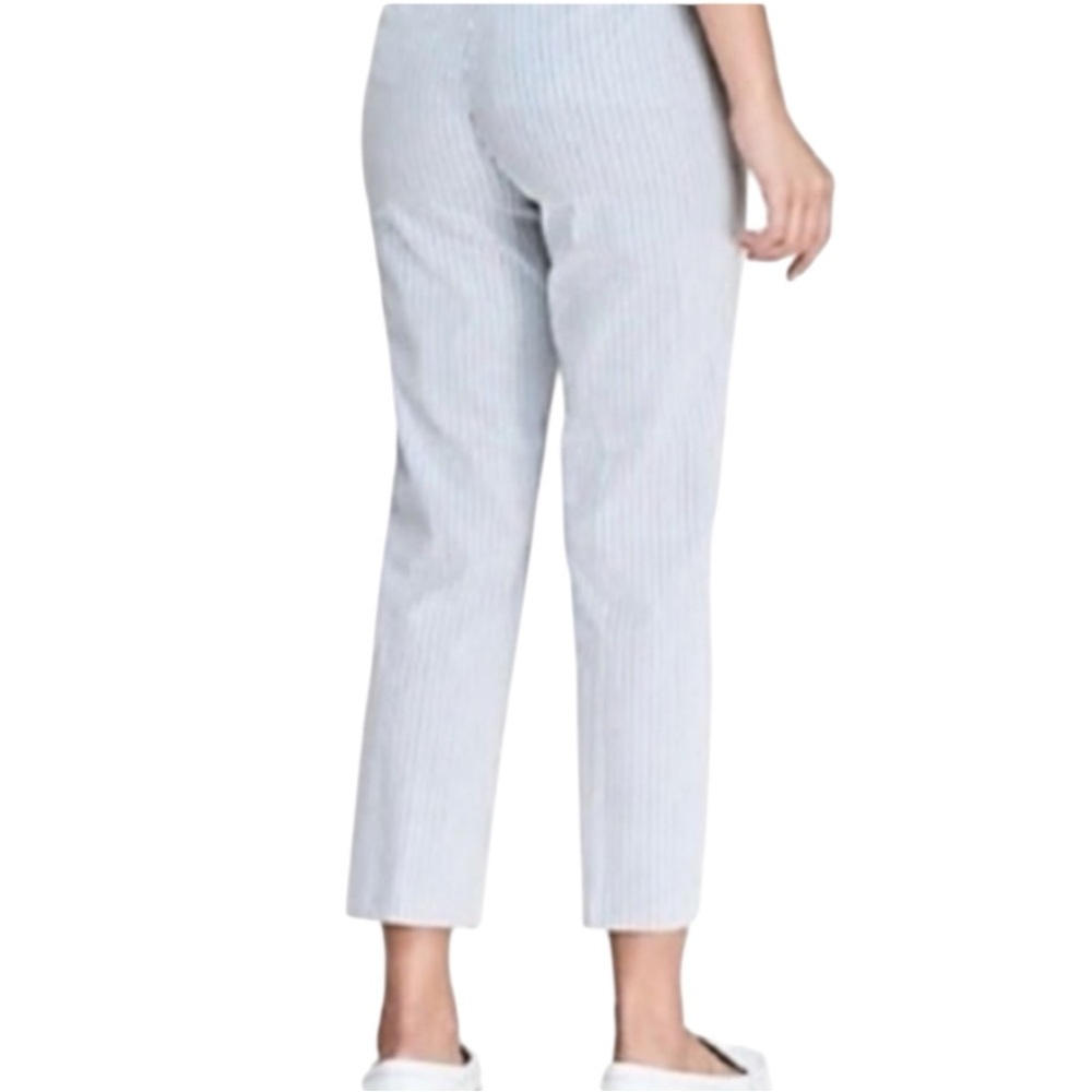 LANDS’ END Seersucker Cropped Pants in Navy/White in Size Fit 2 (16) -- SUMMER!! - Picture 3 of 11